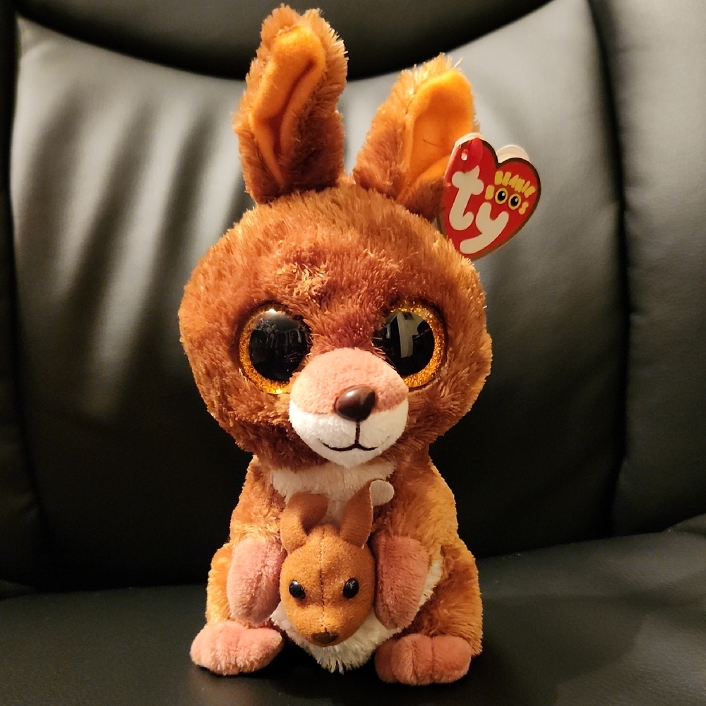 💚Ty Brown and White Kangaroo Plush with Joey "Kipper"
